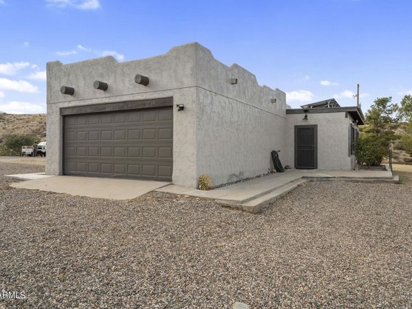 9749 S ICE HOUSE CANYON Road, Globe, AZ 85501
