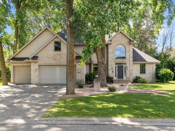 1669 BEETHOVEN WAY, Neenah, WI 54956