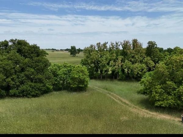 N Broadway Road, Unit 6, Guthrie, OK 73044