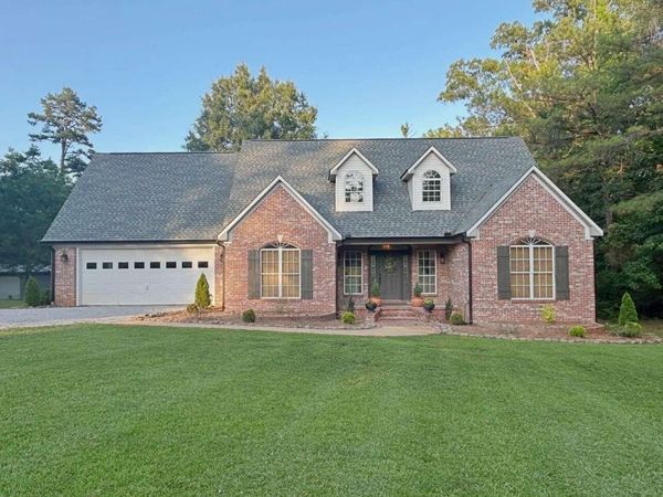 159 Road 1067, Tupelo, MS 38804
