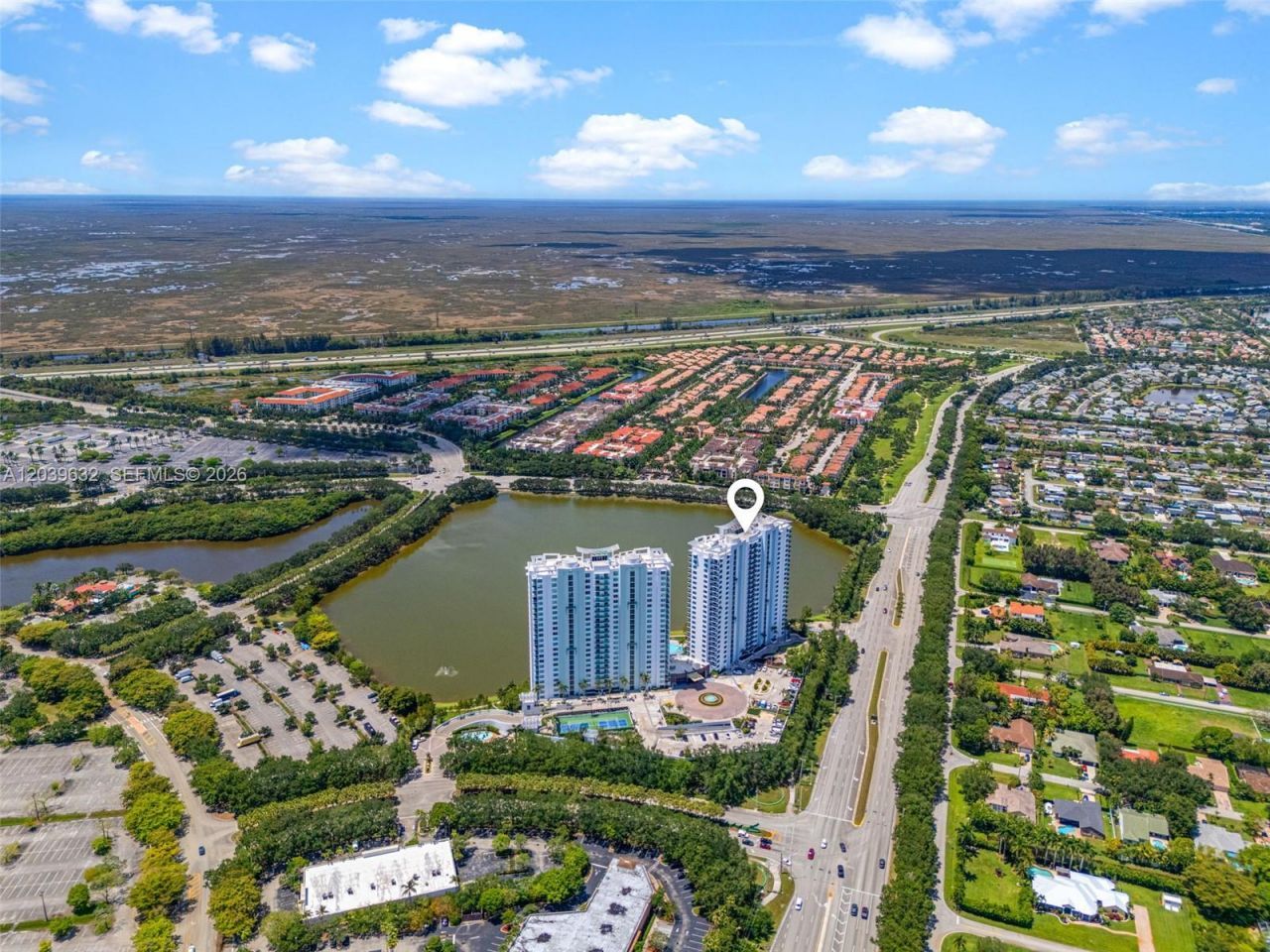 2641 N Flamingo Rd, Unit 304N, Sunrise, FL 33323 Photo