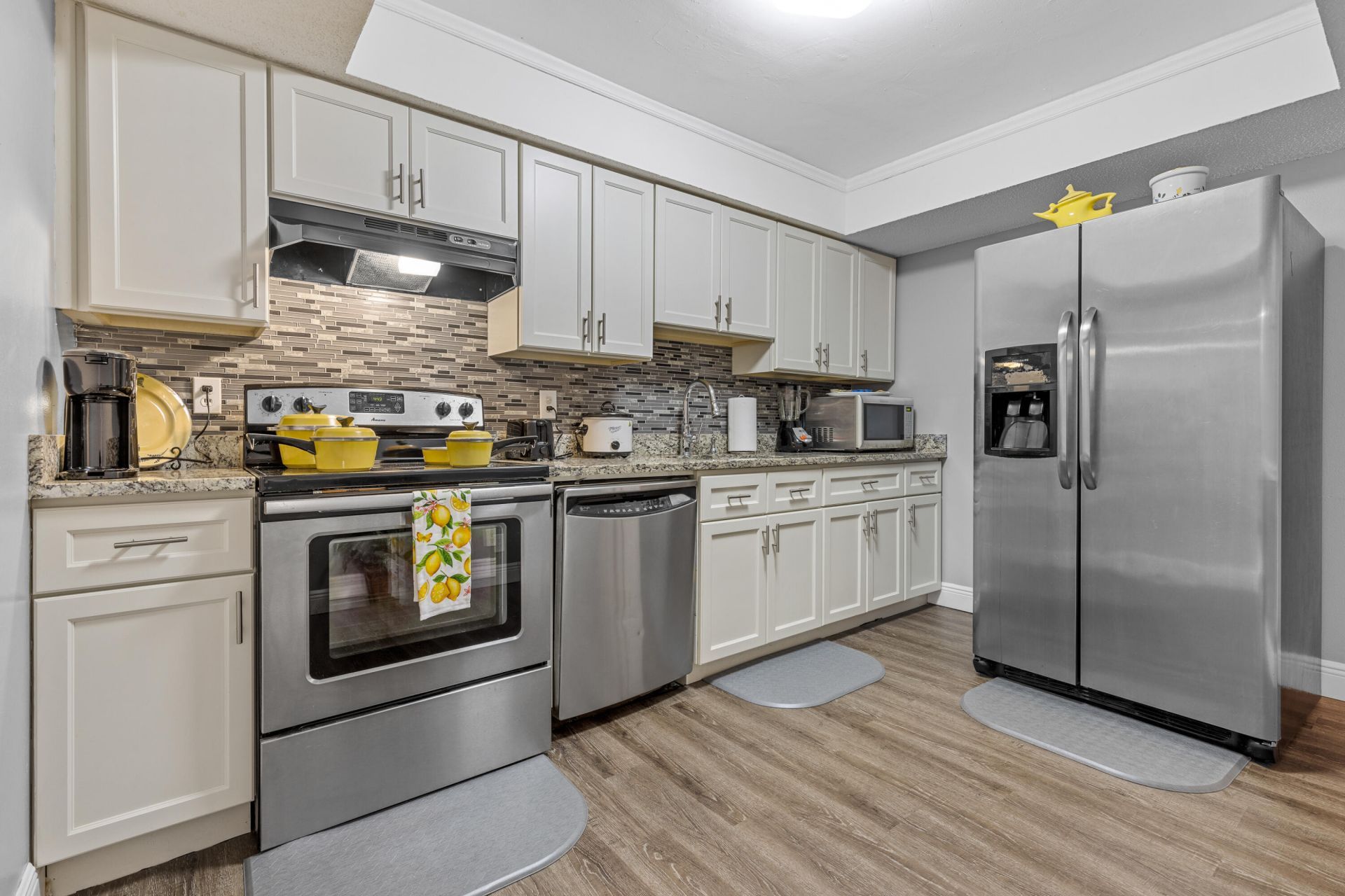 101 NE 4th Street, Unit # 3, Delray Beach, FL 33444 Photo