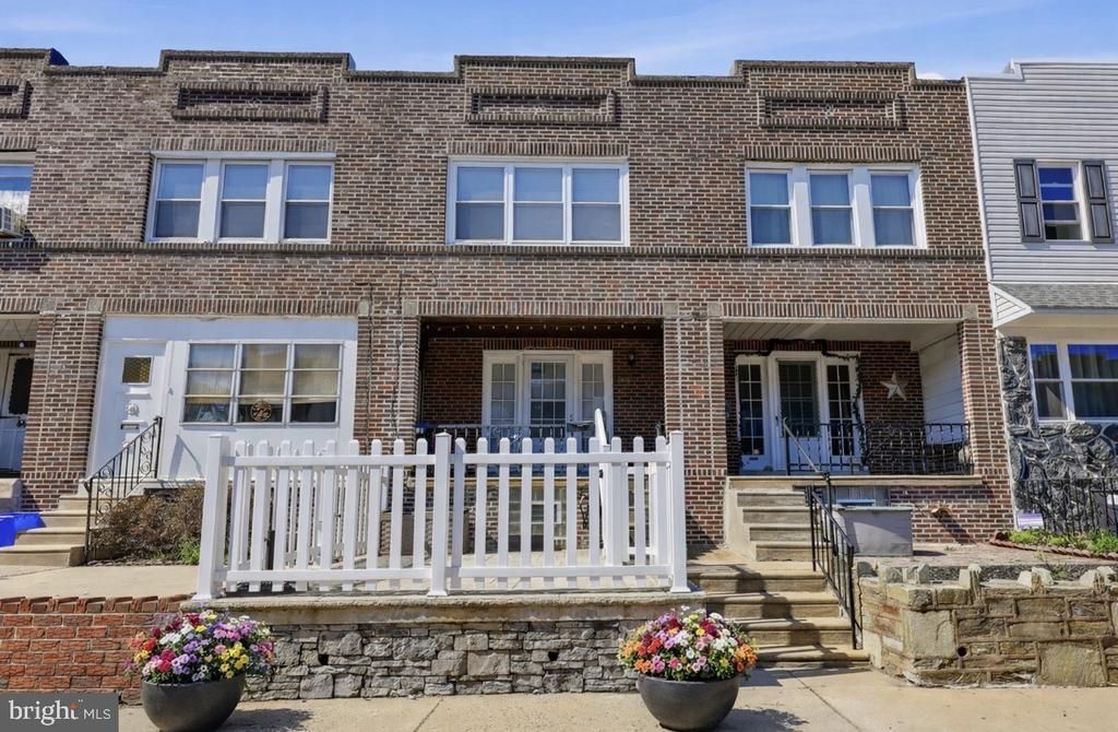 2836 Gillingham Street, Philadelphia, PA 19137 Main Photo