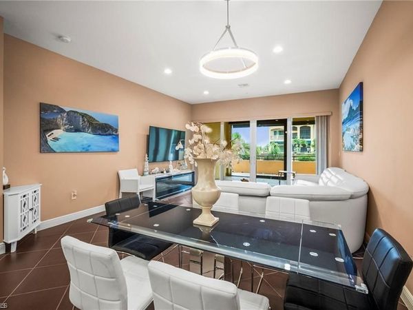 21460 Strada Nuova CIR , ESTERO, FL 33928