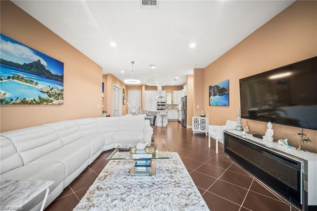 21460 Strada Nuova Cir , Estero, FL 33928 Photo