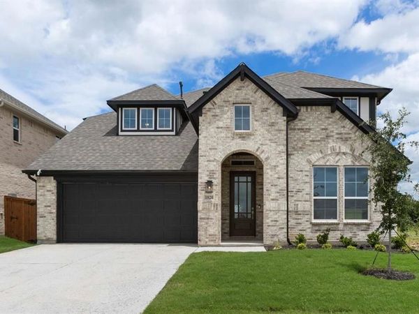 1020 Wheatland Drive, Justin, TX 76247