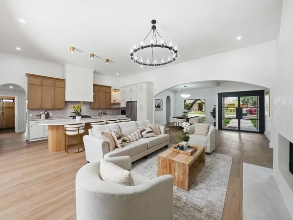 7130 Debbe Drive, Dallas, TX 75252