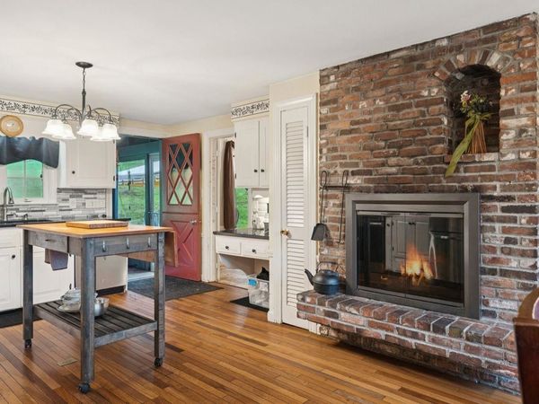 39 Briar Hill Road, Bristol, NH 03222