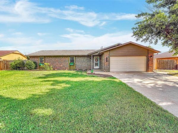 224 Quail Run N , Altus, OK 73521