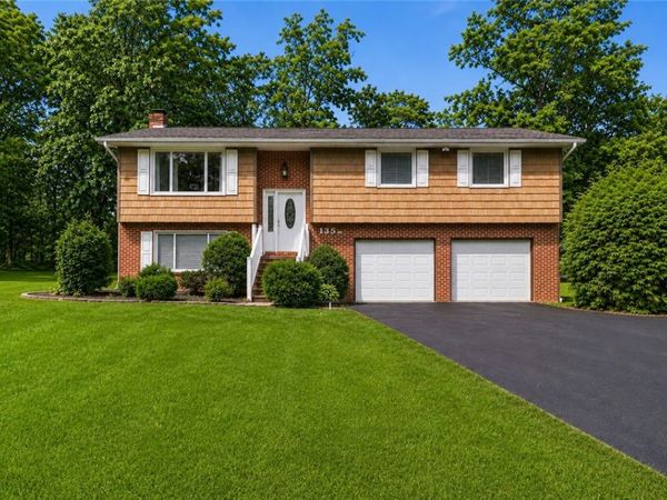 135 Carol Drive, Saxonburg, PA 16056