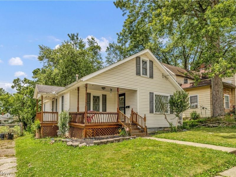 425 McPherson Street, Mansfield, OH 44903 Photo 2