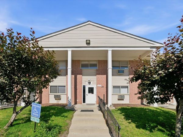 670 Marilyn Avenue , Unit 208, Glendale Heights, IL 60139