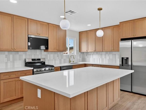 2708 Yearling Street, Lakewood, CA 90712
