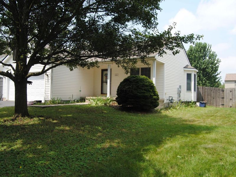1184 Valley Drive, Marysville, OH 43040 Photo 1