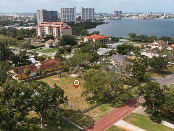 698 VILLAGRANDE AVENUE S, ST PETERSBURG, FL 33707