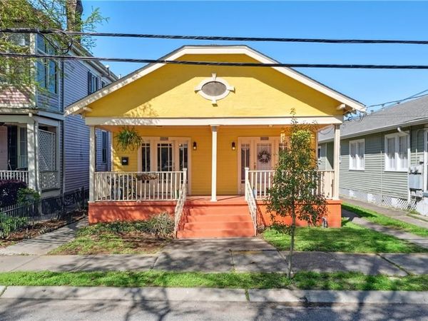 3036 UPPERLINE Street , New Orleans, LA 70125