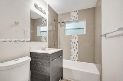 429 NW 9th Ave, Unit 3, Fort Lauderdale, FL 33311 Photo