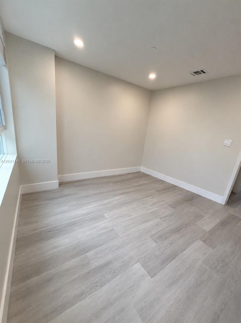 2505 NE 193rd St, Unit 4211, Miami, FL 33180 Photo