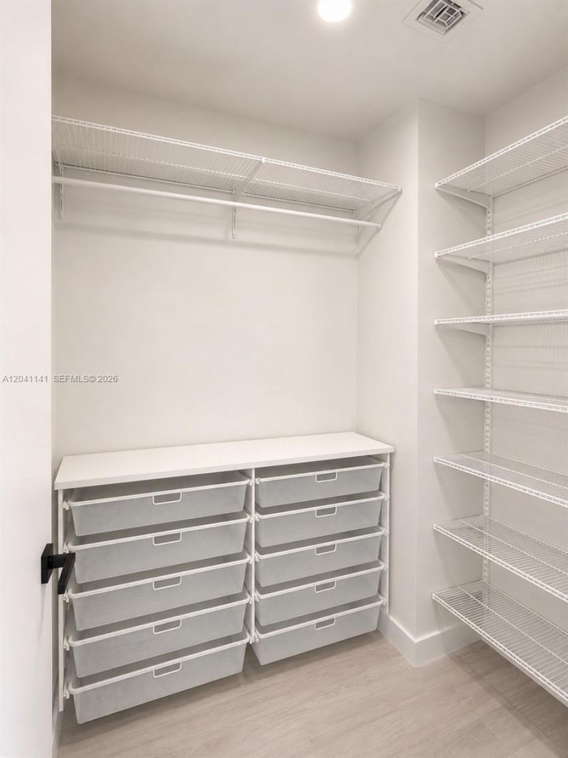 2505 NE 193rd St, Unit 4211, Miami, FL 33180 Photo
