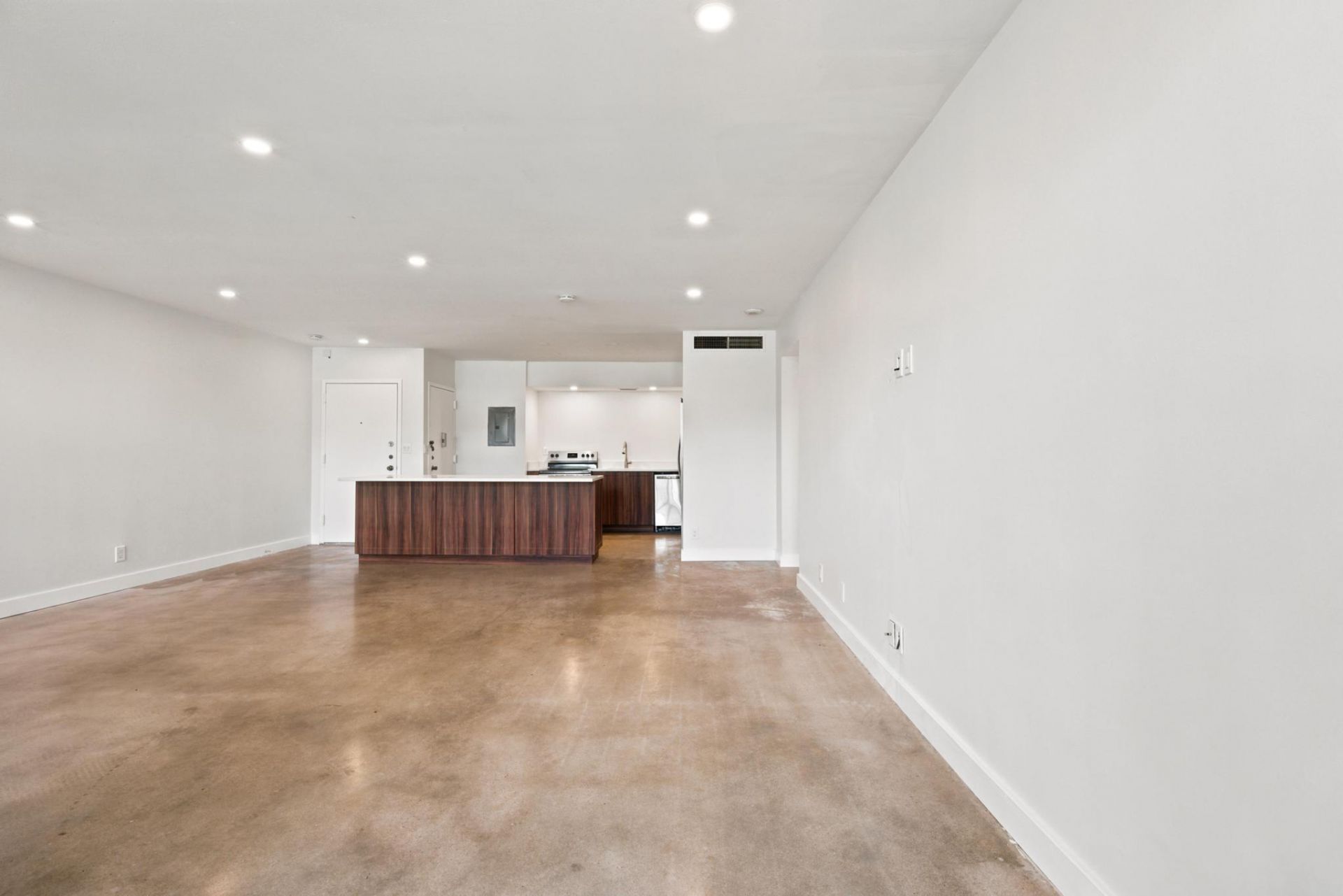 2100 Sans Souci Boulevard, Unit B1, North Miami, FL 33181 Photo