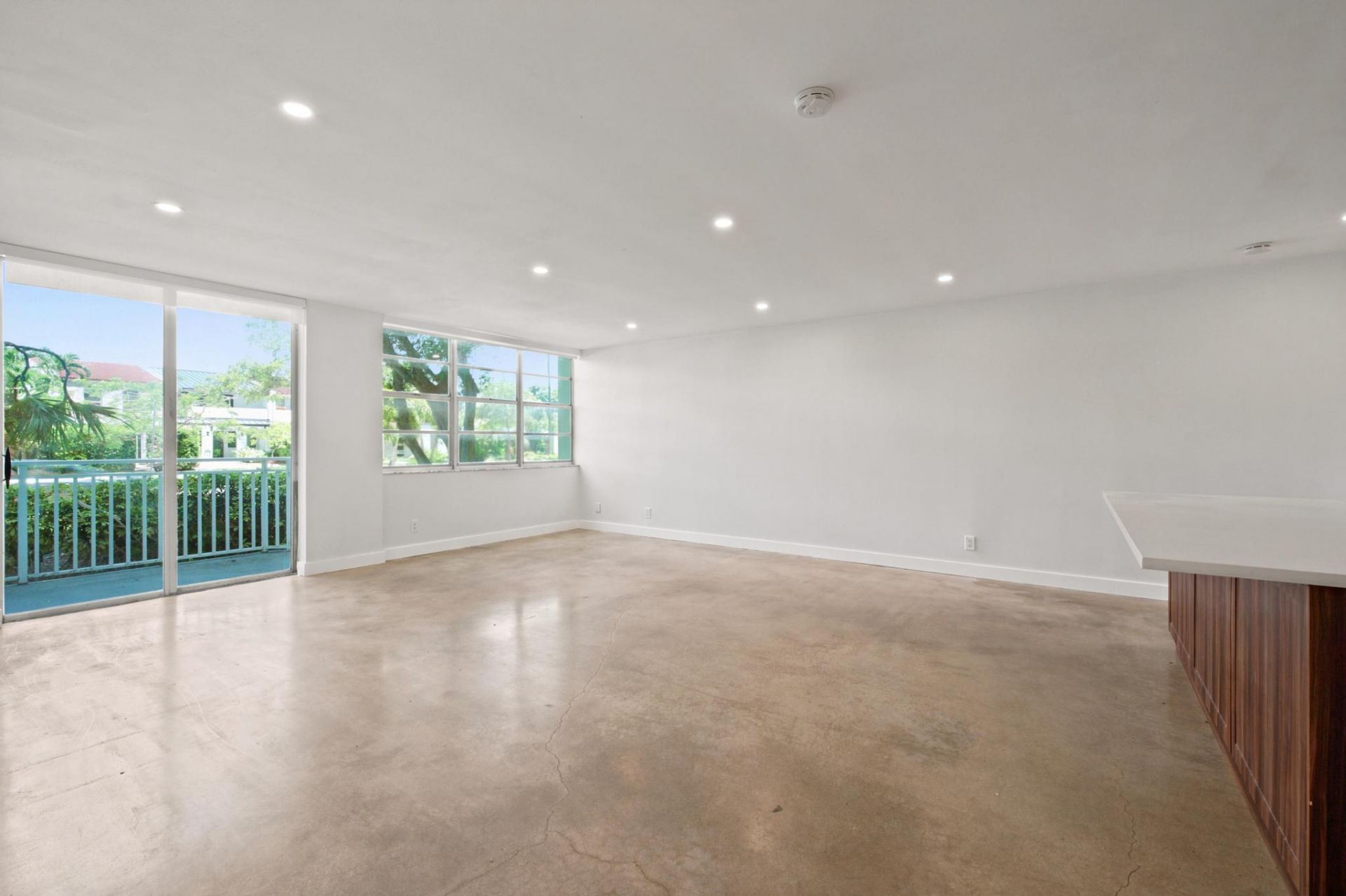 2100 Sans Souci Boulevard, Unit B1, North Miami, FL 33181 Photo