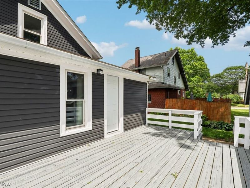 133 E North Street, Wadsworth, OH 44281 Photo 32