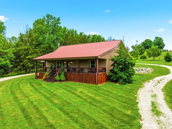 505 Brewster Road , Summer Shade, KY 42166