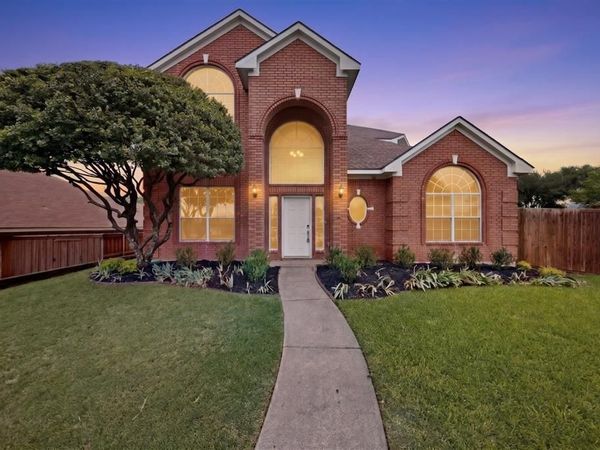 9840 Danbury Drive, Frisco, TX 75035