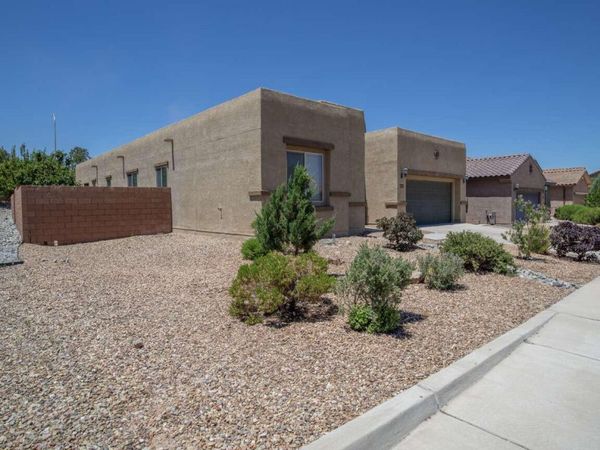 5001 Calle Parasol NW, Albuquerque, NM 87120