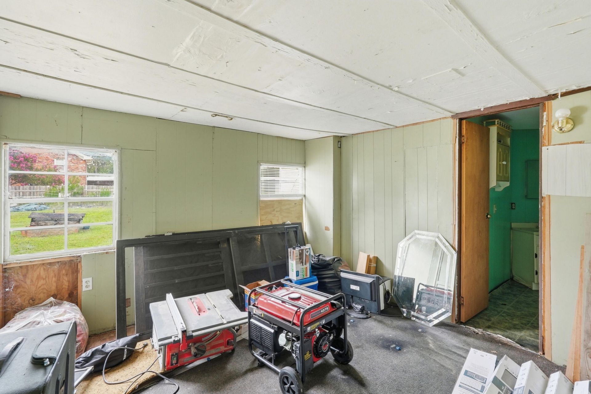 208 Rae Lane Photo 23