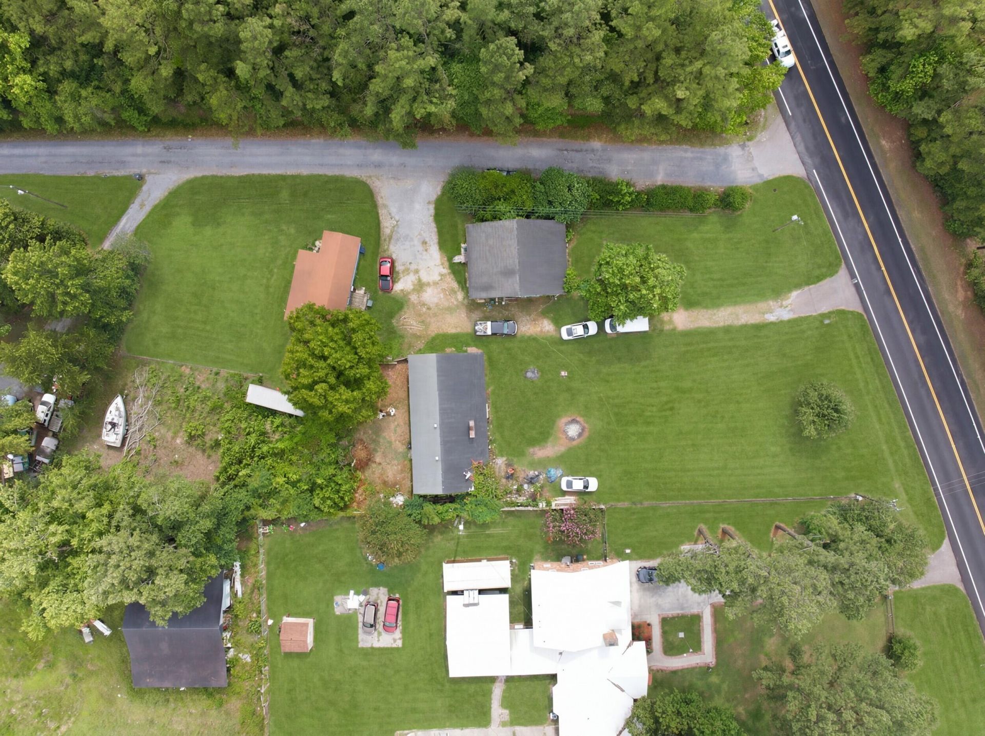 208 Rae Lane Photo 33