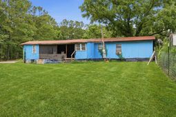 208 Rae Lane photo 4