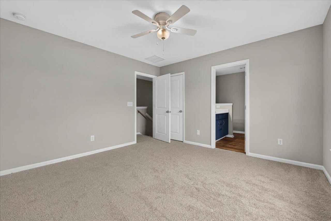 259 Swallowtail Lane Photo 18
