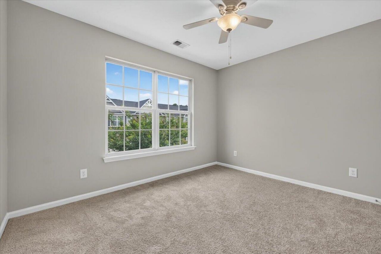 259 Swallowtail Lane Photo 25