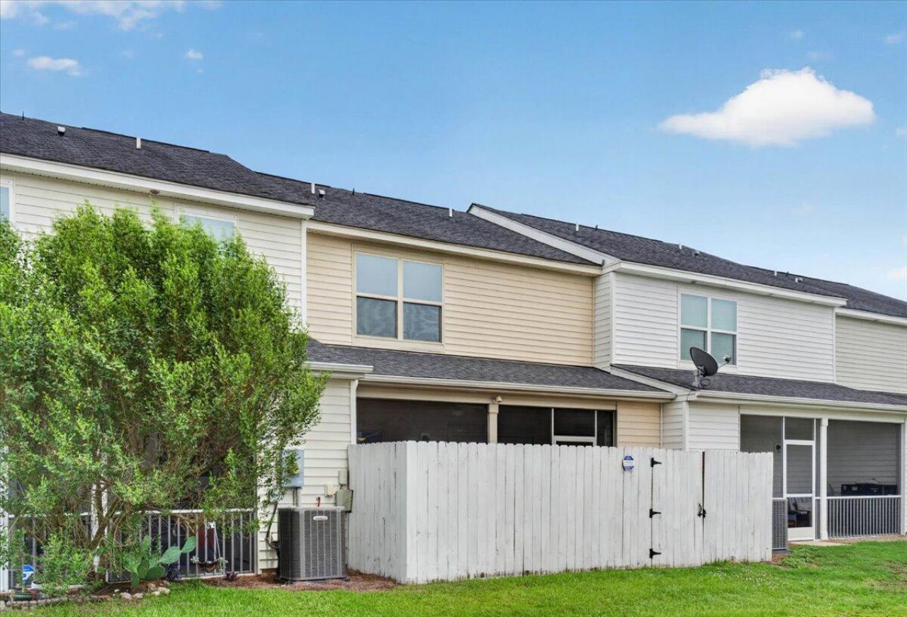 259 Swallowtail Lane Photo 30