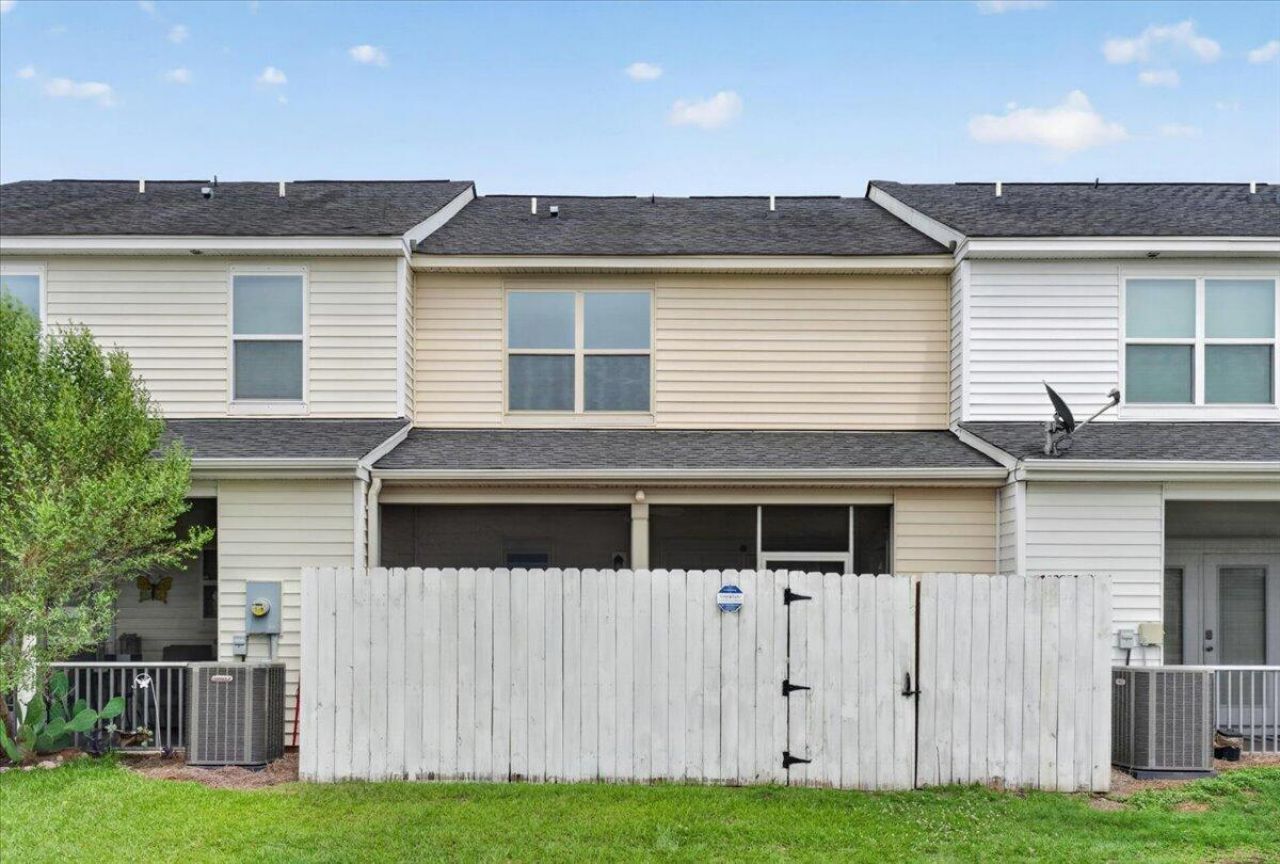 259 Swallowtail Lane Photo 31
