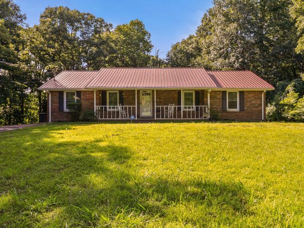 211 Rouse Rd , Dickson, TN 37055