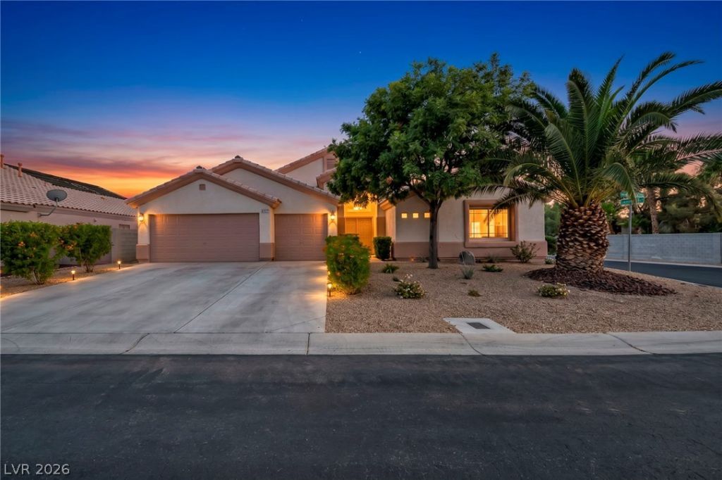 4937 Meadows Encore Avenue, Las Vegas, NV 89131 Main Photo
