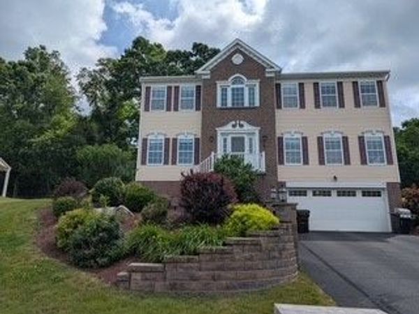 3012 Juniper Ct, Murrysville, PA 15668