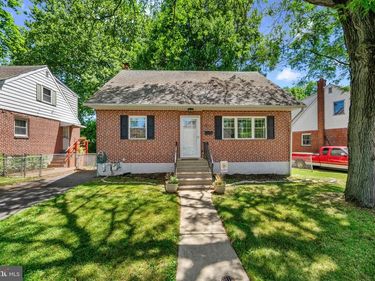 511 HARRISON AVENUE, GLENOLDEN, PA 19036