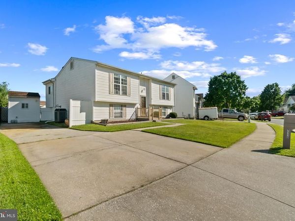 7113 OLIVIA RD, BALTIMORE, MD 21220
