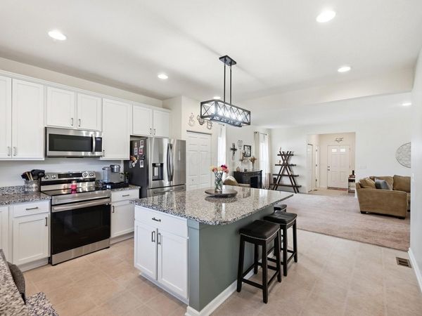 5224 Linton Street , Ashville, OH 43103