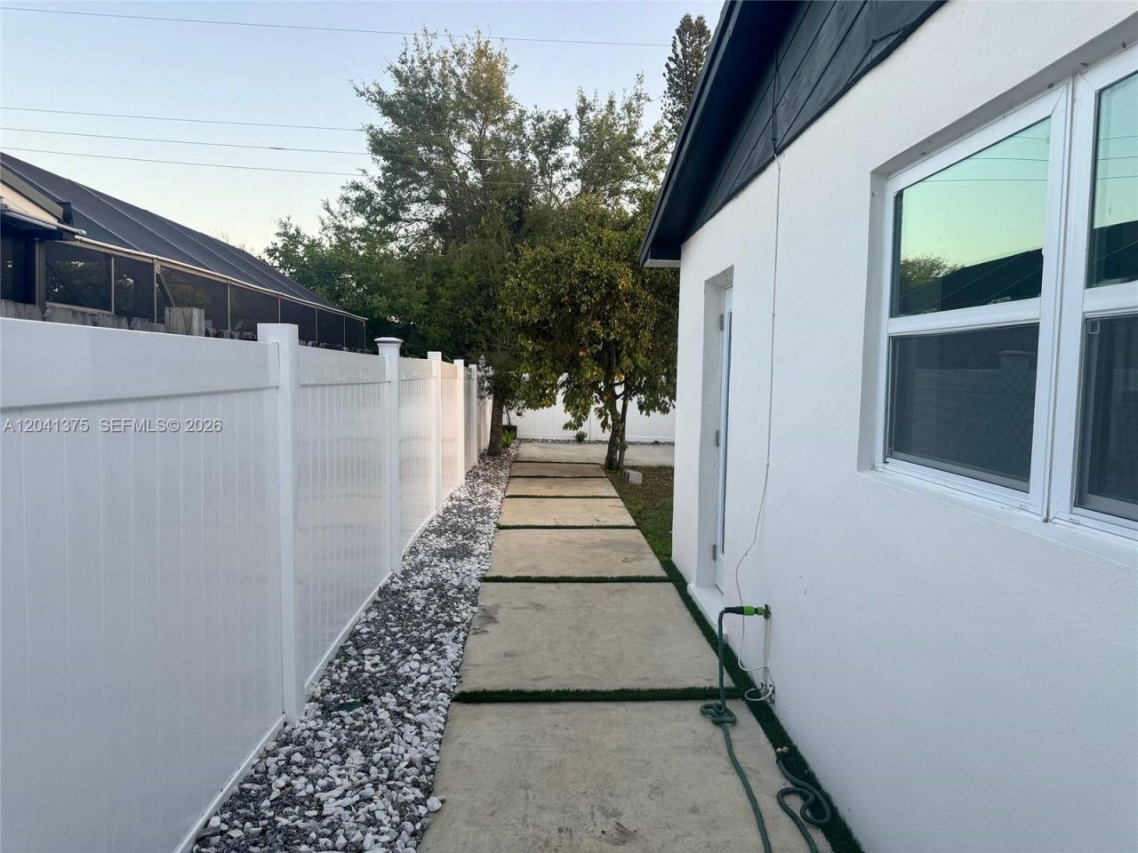 6453 Meade St, Hollywood, FL 33024 Photo