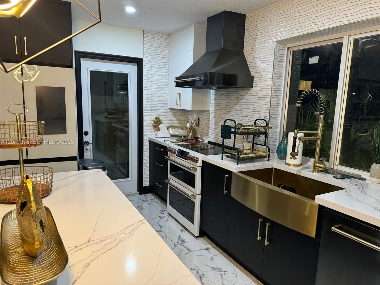 6453 Meade St, Hollywood, FL 33024 Photo