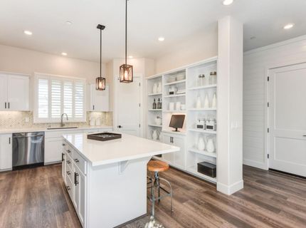 6161 Riding Path Dr, Roseville, CA 95747 Photo