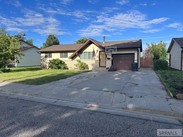 1377 Melody Drive, IDAHO FALLS, ID 83402