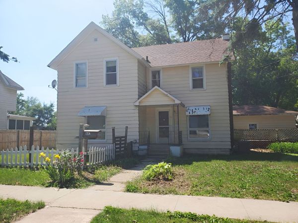 802 Locust Street , Prophetstown, IL 61277