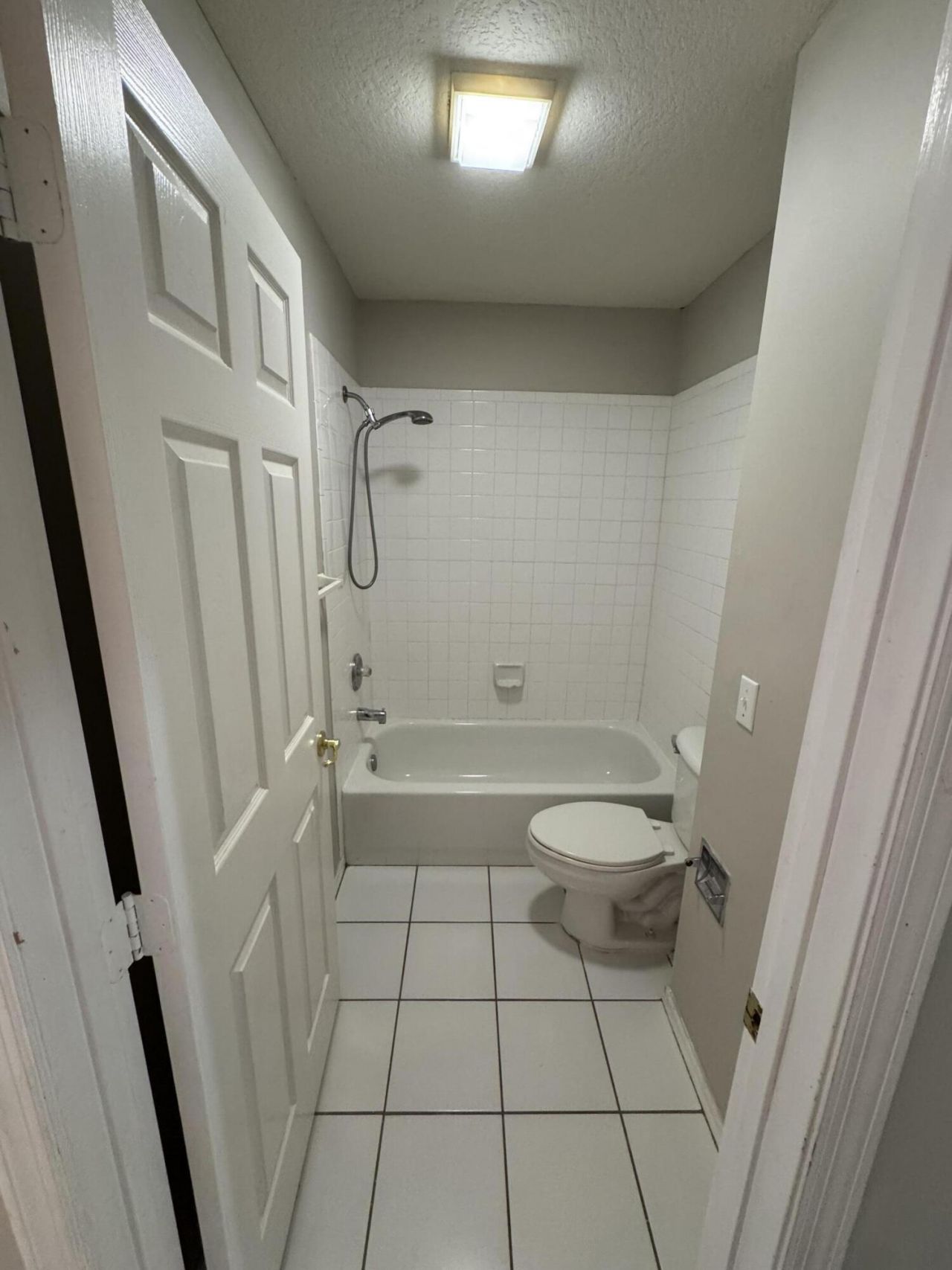 1536 N Lawnwood Circle, Unit 3, Fort Pierce, FL 34950 Photo