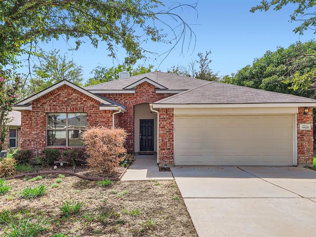 1429 Constantina Drive, Denton, TX 76207 Main Photo