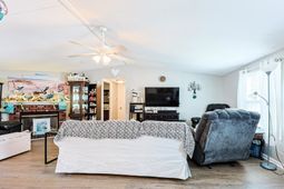 576 Southern Pines Dr. photo 4